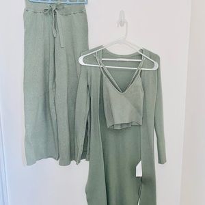 Abercrombie & Fitch 3 piece sweater lounge set